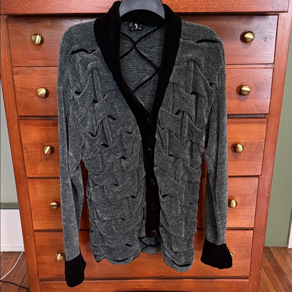 Chic Grey and Black Women's Cardigan Sweater